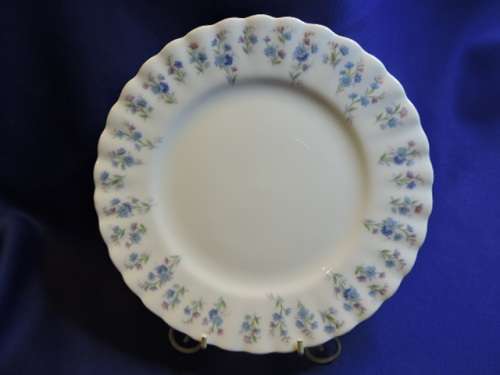 Royal Albert Cake Plate Memory Lane England